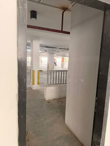 Retail Space for Rent in BANDAR PUCHONG JAYA (Puchong) - Tan Ru Xin - Car Park - PropertyGuru.com.my