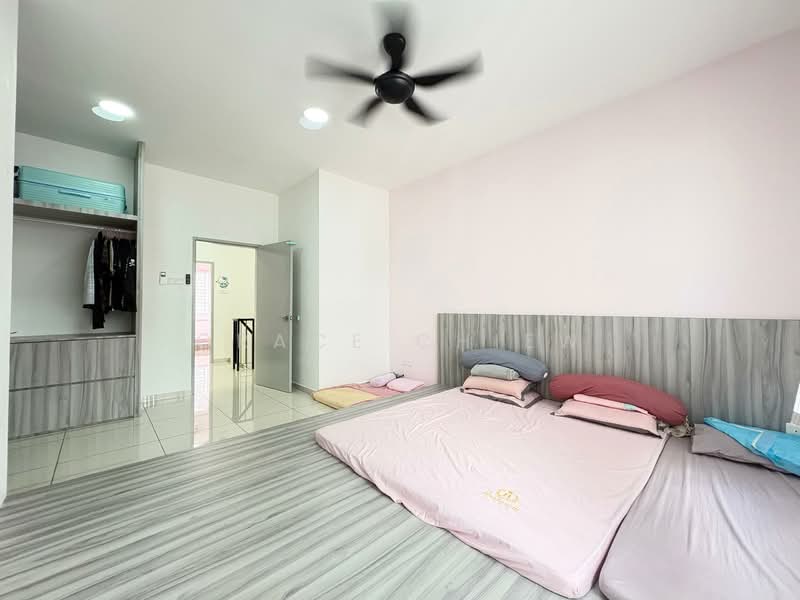 2-storey Terraced House for Sale in Johor Bahru (Johor) - Grace Chiew - Bedroom - PropertyGuru.com.my
