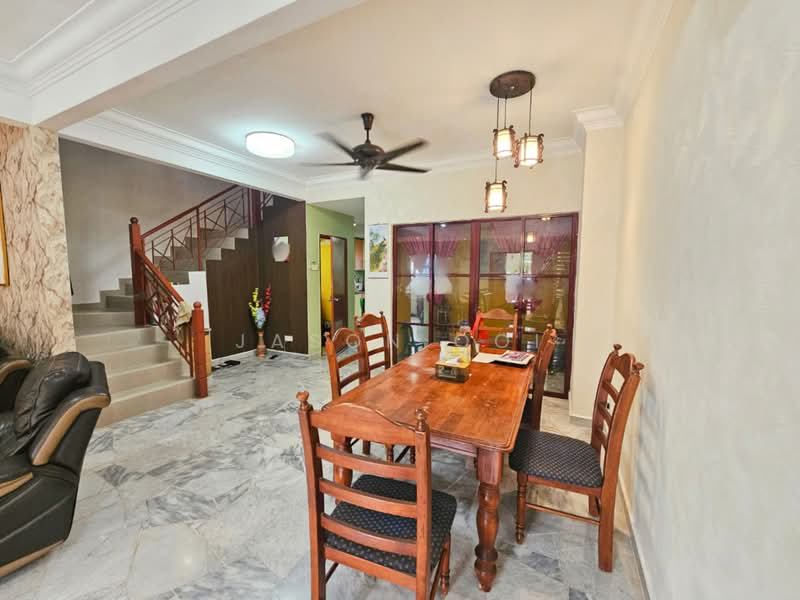 Rumah Teres 2 Tingkat untuk Dijual di Putra Heights (Subang Jaya) - Jason Ooi - Dining Room - PropertyGuru.com.my