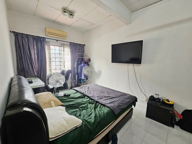 Rumah Teres 2 Tingkat untuk Dijual di Putra Heights (Subang Jaya) - Jason Ooi - Bedroom - PropertyGuru.com.my
