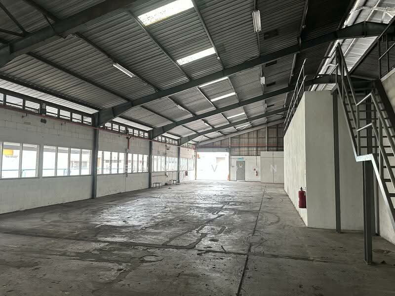 Factory for Rent in Seksyen 16 (Shah Alam) - Kenny Voon - Interior - PropertyGuru.com.my