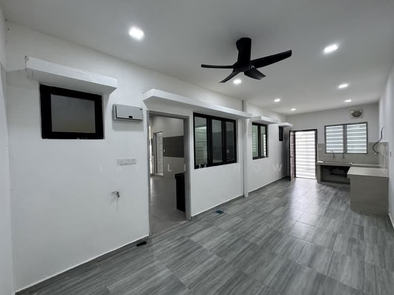 Rumah Berkembar untuk Dijual di Taman Rasa Sayang (Sitiawan) - Lay Lim How - PropertyGuru.com.my