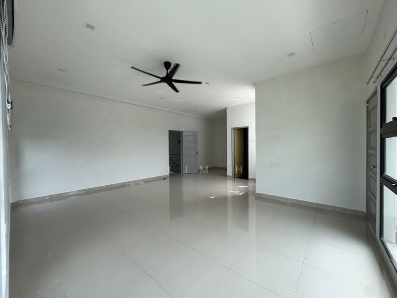 Rumah Berkembar untuk Dijual di Taman Rasa Sayang (Sitiawan) - Lay Lim How - PropertyGuru.com.my