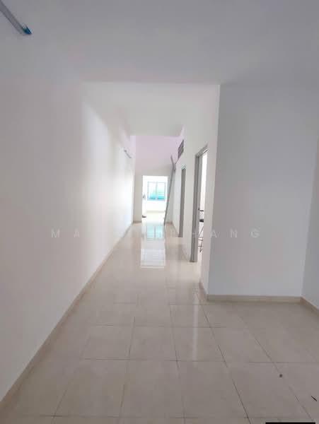 Rumah Teres 1 Tingkat untuk Disewa di Buntong (Ipoh) - Mandy Phang - Corridor - PropertyGuru.com.my