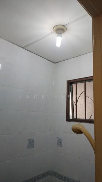 Apartment for Rent at Pangsapuri Kelana Impian - Jack Liew - Bathroom - PropertyGuru.com.my