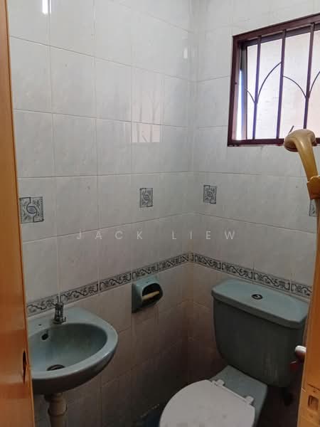 Apartment for Rent at Pangsapuri Kelana Impian - Jack Liew - Bathroom - PropertyGuru.com.my