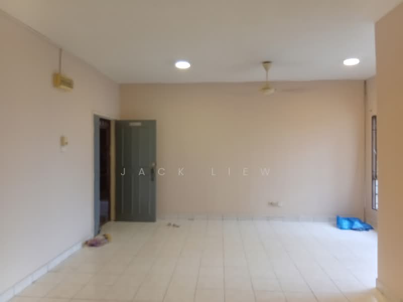 Apartment for Rent at Pangsapuri Kelana Impian - Jack Liew - Living Room - PropertyGuru.com.my