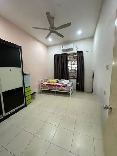 1-storey Terraced House for Sale in Pontian (Johor) - Ong Lih Shyan - Bedroom - PropertyGuru.com.my