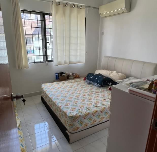 Pangsapuri untuk Dijual di Mas Kipark Damansara - Jessica Lim - Bedroom - PropertyGuru.com.my