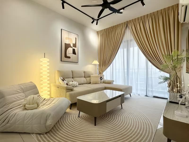 Condominium for Sale at Bay Point @ Country Garden Danga Bay - Bella Tan - Living Room - PropertyGuru.com.my