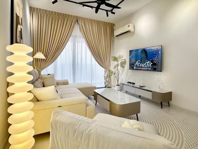 Condominium for Sale at Bay Point @ Country Garden Danga Bay - Bella Tan - Living Room - PropertyGuru.com.my