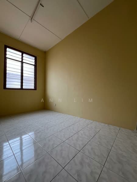 Rumah Teres 2 Tingkat untuk Dijual di Bandar Saujana Putra (Tanjong Duabelas) - Ann Lim - Interior - PropertyGuru.com.my