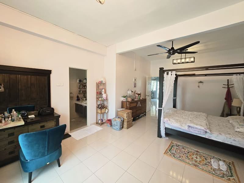 3-storey Terraced House for Sale in Tiger Lane (Ipoh) - Sam Lam - PropertyGuru.com.my