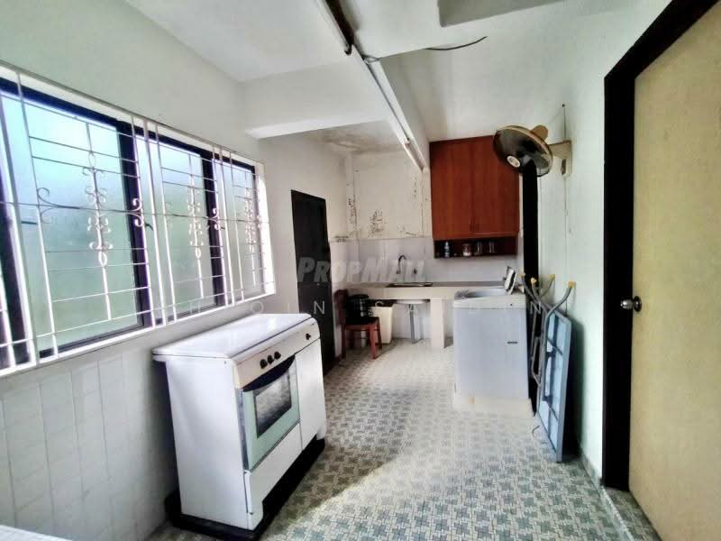 Bungalow for Sale in Seksyen 3 (Shah Alam) - Shiqin Saidin - Kitchen - PropertyGuru.com.my