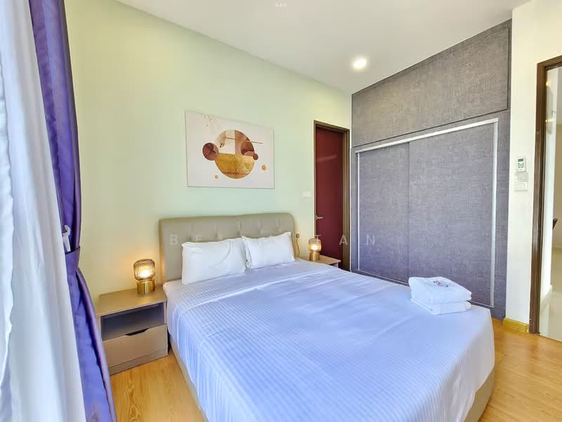 Kondominium untuk Dijual di Lovell @ Country Garden Danga Bay - Bella Tan - Bedroom - PropertyGuru.com.my