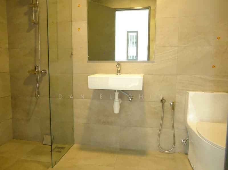 Servis Apartment untuk Disewa di Henna Residence @ The Quartz WM - Daniel Chin - Bathroom - PropertyGuru.com.my