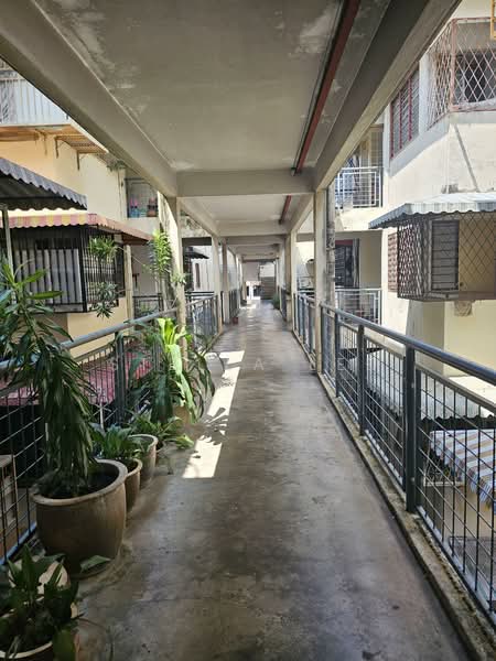 Apartment for Sale at Taman Megah Cheras Apartment - Stella Lee - Corridor - PropertyGuru.com.my