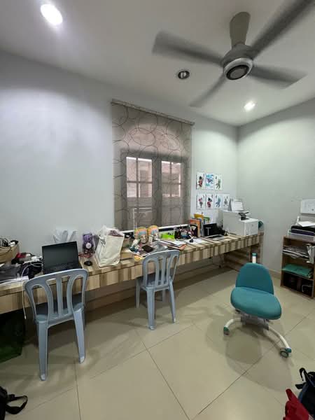 Rumah Berkembar untuk Dijual di Kota Kemuning (Shah Alam) - Vincent Tan - Study - PropertyGuru.com.my
