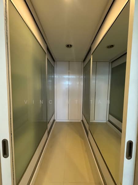 Rumah Berkembar untuk Dijual di Kota Kemuning (Shah Alam) - Vincent Tan - Corridor - PropertyGuru.com.my