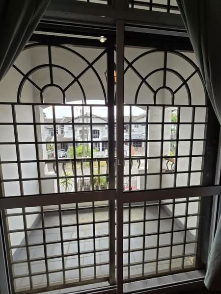 Rumah Teres 2 Tingkat untuk Dijual di Taman Molek (Johor Bahru) - Lui Lui - Balcony - PropertyGuru.com.my