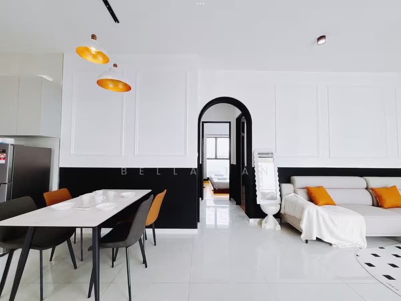 Condominium for Sale at Kings Bay @ Country Garden Danga Bay - Bella Tan - Dining Room - PropertyGuru.com.my