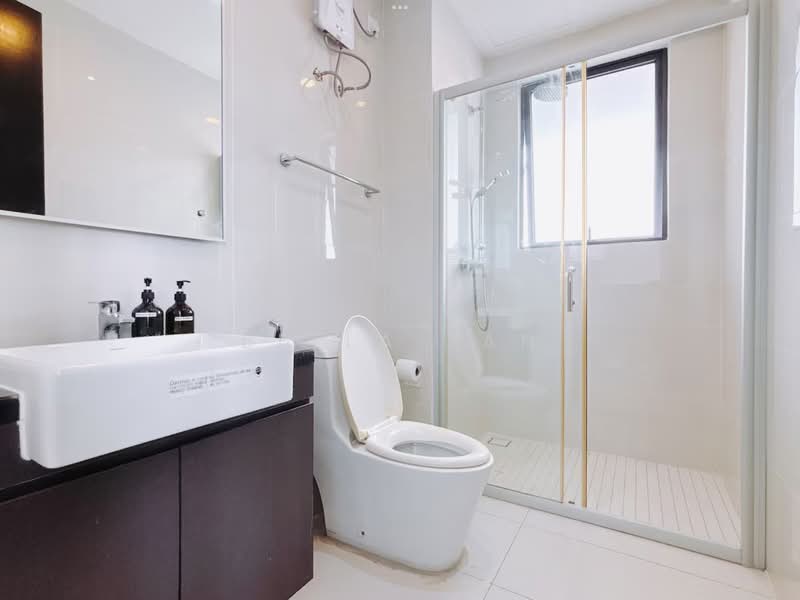 Condominium for Sale at Kings Bay @ Country Garden Danga Bay - Bella Tan - Bathroom - PropertyGuru.com.my