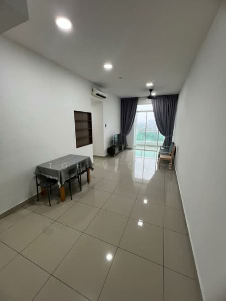 Kondominium untuk Disewa di Mutiara Ville - TOH VICKIE - Living Room - PropertyGuru.com.my