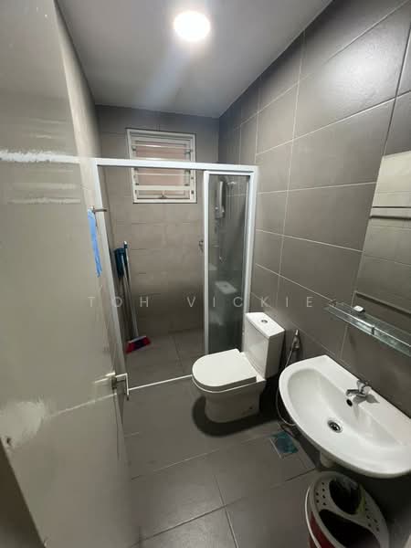 Kondominium untuk Disewa di Mutiara Ville - TOH VICKIE - Bathroom - PropertyGuru.com.my