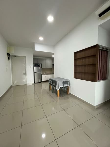 Kondominium untuk Disewa di Mutiara Ville - TOH VICKIE - Living Room - PropertyGuru.com.my