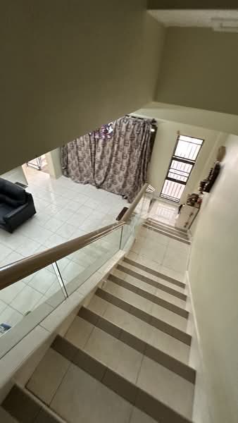 Rumah Teres 2 Tingkat untuk Disewa di New Pasir Puteh (Ipoh) - Mandy Phang - Living Room - PropertyGuru.com.my