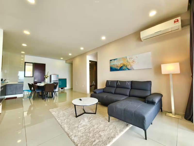 Condominium for Sale at Royal Strand @ Country Garden Danga Bay - Bella Tan - Living Room - PropertyGuru.com.my