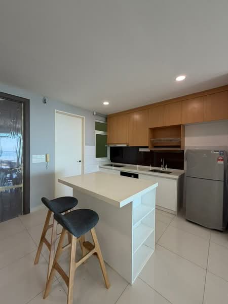Condominium for Rent at Ferringhi Residence 2 - JOYCE LIM - Kitchen - PropertyGuru.com.my