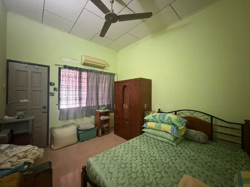 Rumah Teres 2 Tingkat untuk Dijual di Taman Cicely (Teluk Intan) - Kelvin Foo - Bedroom - PropertyGuru.com.my