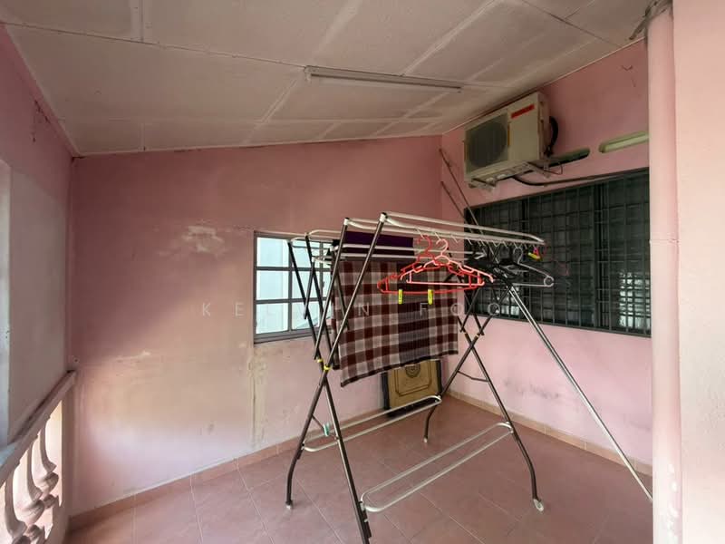 Rumah Teres 2 Tingkat untuk Dijual di Taman Cicely (Teluk Intan) - Kelvin Foo - Balcony - PropertyGuru.com.my