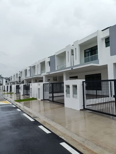 Terraced House for Sale in Bandar Putra (Kulai) - Meng Hock - Exterior - PropertyGuru.com.my