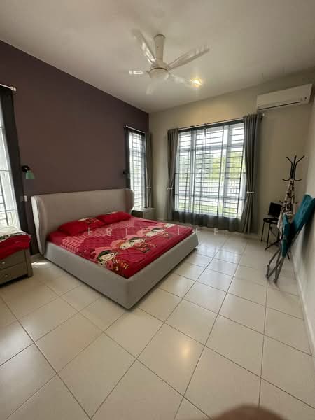 Rumah Teres untuk Dijual di Ayer Hitam (Johor) - Eric Lee - Bedroom - PropertyGuru.com.my