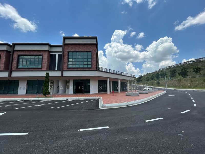 Shop for Sale in Seremban (Negeri Sembilan) - Marcus Yeow - Exterior - PropertyGuru.com.my