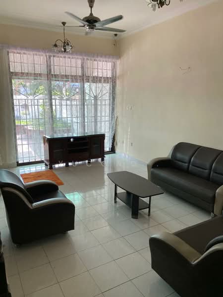 Rumah Teres 2-Tingkat untuk Dijual di Taman Johor Jaya (Johor Bahru) - Yucong . - Living Room - PropertyGuru.com.my