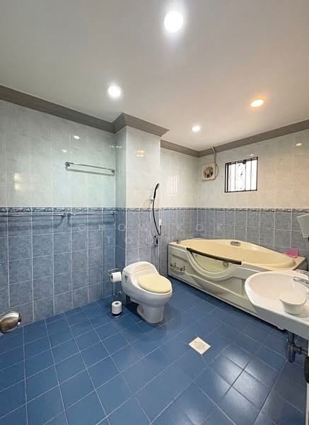 Rumah Teres 2 Tingkat untuk Dijual di Puchong (Selangor) - Chow Kok Toong - Bathroom - PropertyGuru.com.my
