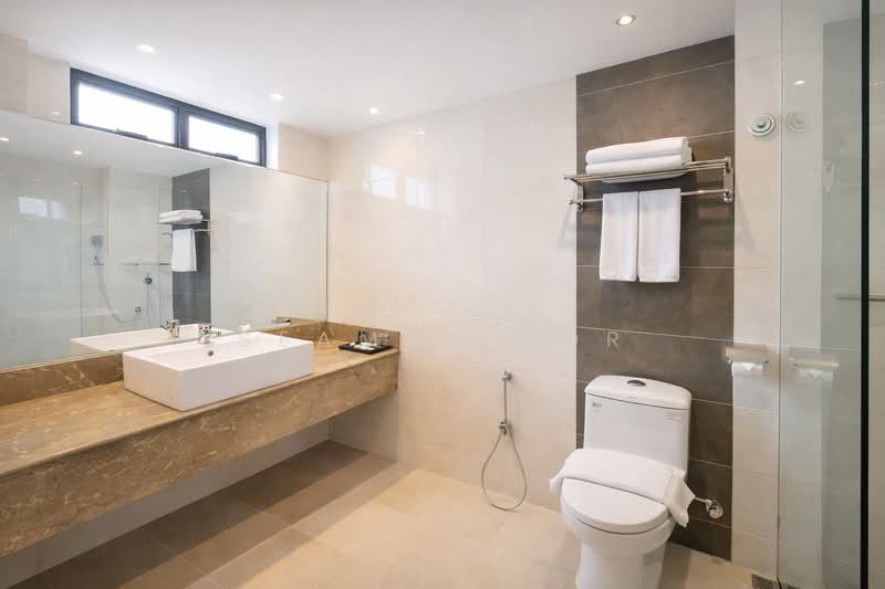 Hotel / Resort for Sale in KL City Centre (Kuala Lumpur) - Seamus Kor - Bathroom - PropertyGuru.com.my