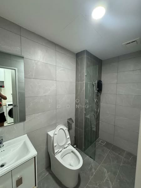 Servis Apartment untuk Dijual di Majestic Residence - Anthony Foong - Bathroom - PropertyGuru.com.my