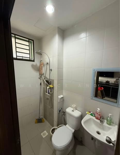 Rumah Teres 2 Tingkat untuk Disewa di Bandar Seri Alam (Masai) - Wallace Ang - PropertyGuru.com.my