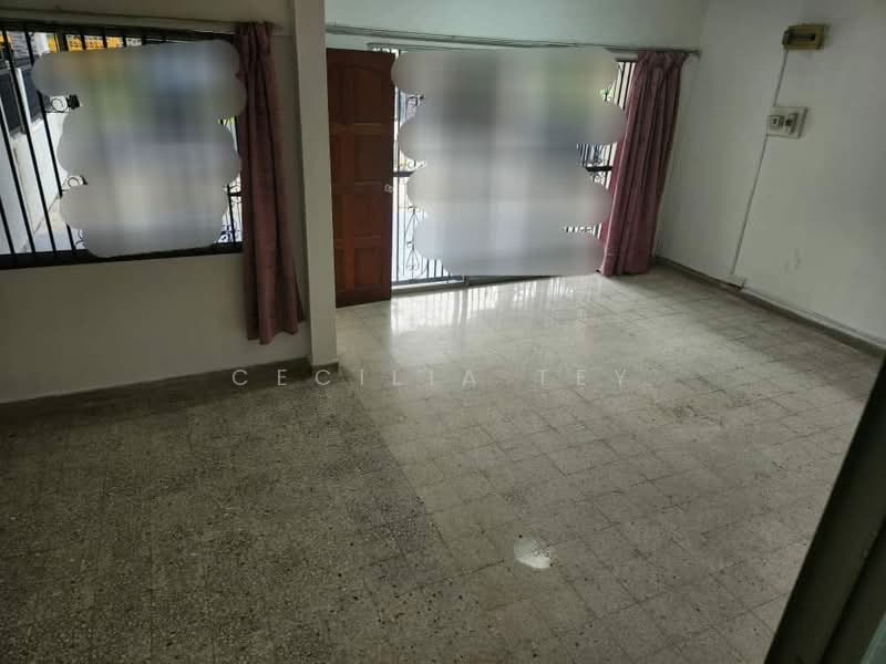 2-storey Terraced House for Sale in Taman Pertama (Cheras) - Cecilia Tey - Living Room - PropertyGuru.com.my