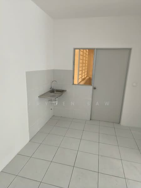 Kondominium untuk Disewa di Residensi Sateria - Jayden Saw - Interior - PropertyGuru.com.my