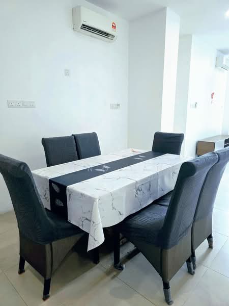 Kondominium untuk Disewa di 72 Residences - Jeno Tan - Dining Room - PropertyGuru.com.my