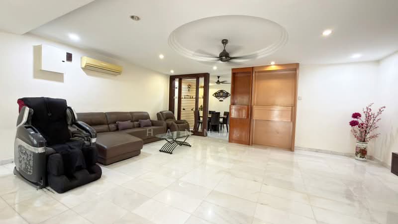 2-storey Terraced House for Sale in Bandar Bukit Puchong 2 (Puchong) - Hann . - Living Room - PropertyGuru.com.my
