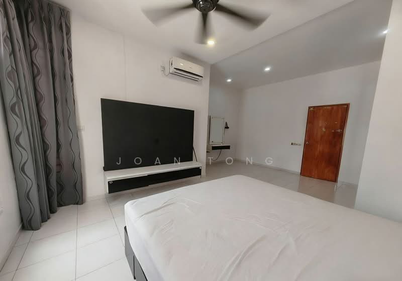 2-storey Terraced House for Rent in Setia Tropika (Johor Bahru) - Joan Tong - Bedroom - PropertyGuru.com.my