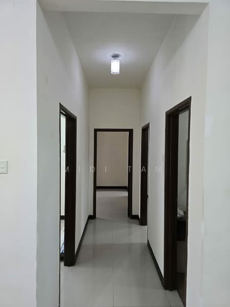 Apartment for Sale at Desa Idaman Residences - Midi Tan - Corridor - PropertyGuru.com.my