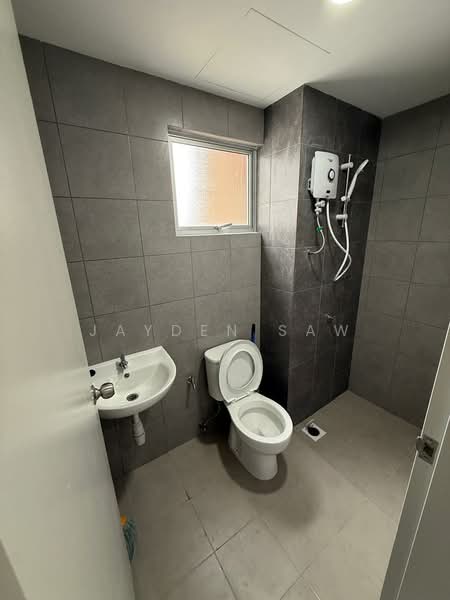 Condominium for Rent at Residensi Sateria - Jayden Saw - Bathroom - PropertyGuru.com.my