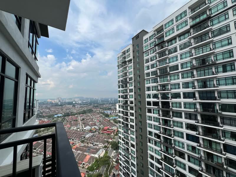 Servis Apartment untuk Dijual di Molek Regency - Benjamin Lim - View - PropertyGuru.com.my
